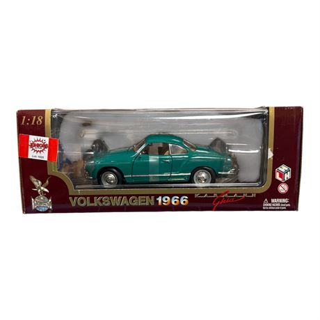 Road Legends 1:18 Die Cast Metal 1966 Volkswagen Karmann-Ghia, In Original Box