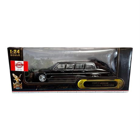 Road Signature 1:24 Die Cast Metal 1983 Cadillac Presidential Limousine