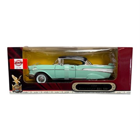 Road Signature 1:18 Die Cast Metal 1957 Chevrolet Belair, In Original Box