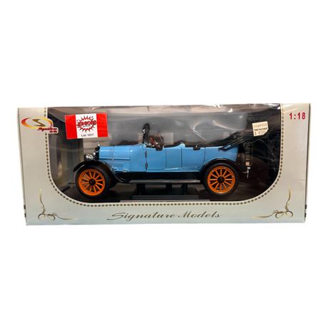 Signature Models 1:18 Die Cast Metal 1917 Reo Touring, In Original Box