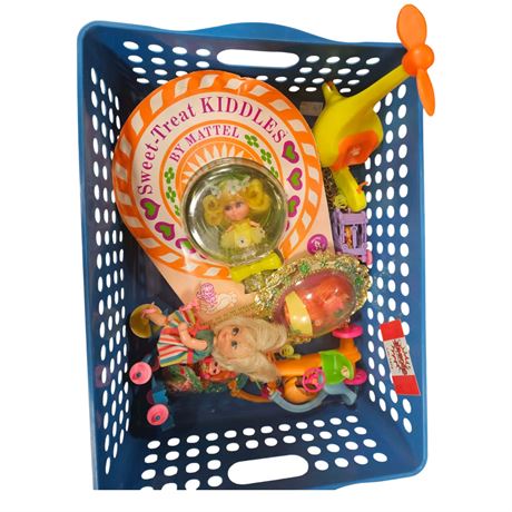 Assorted 1966-1967 Mattel Liddle Kiddles Toys, 1 in Original Blister Pack