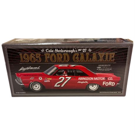 1:24 Die Cast Cale Yarboroughs #27 1965 Ford Galaxie