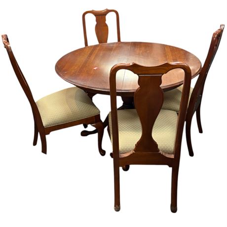Ethan Allen Round Table With Leaf & 4 Chairs