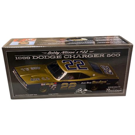 1:24 Die Cast Bobby Allisons #22 1969 Dodge Charger 500