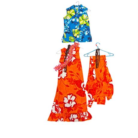 3 Hawaiian Outfits, Made In Hawaii With Apple Seed Necklaces
