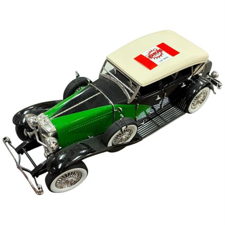 1:18 Die Cast Green Light Duesenberg Ii Sj