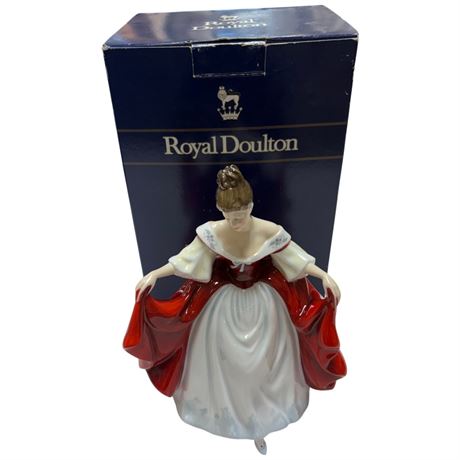 Royal Doulton Porcelain Figurine 'Sara' In Original Box