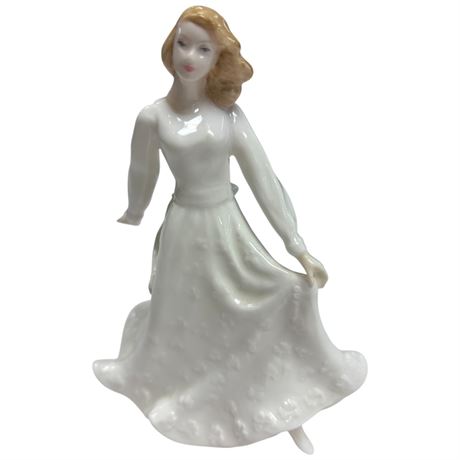 Royal Doulton Porcelain Figurine "Good Luck"