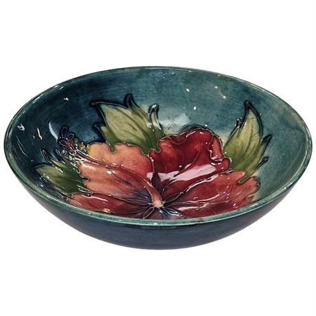 Vintage Moorcroft "Hibiscus" Bowl