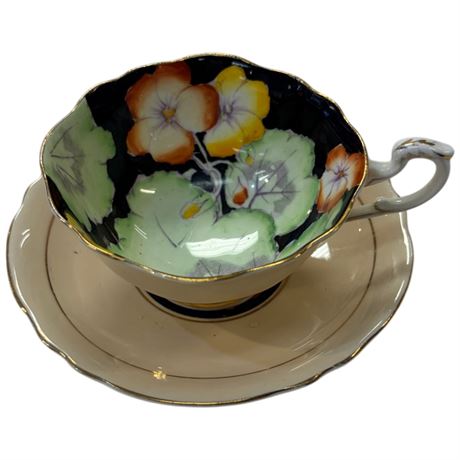 Vintage Double Stamped Paragon "Apricot Geraniums" Tea Cup & Saucer