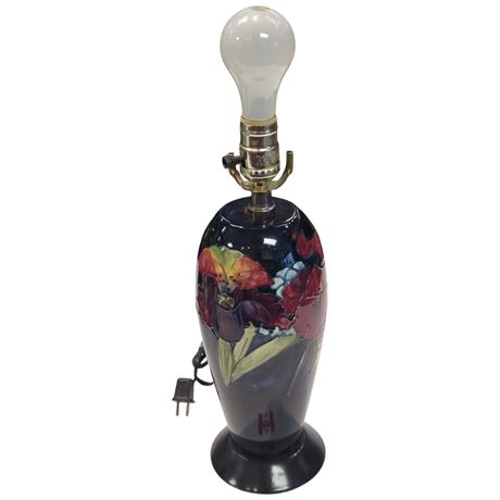 Vintage Moorcroft Table Lamp "Anemone"