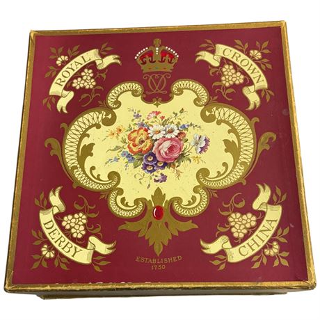 Boxed Set Of Royal Crown Derby Demi-Tasse Cups & Saucers