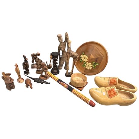 Assorted Vintage Collectible Wood Carvings