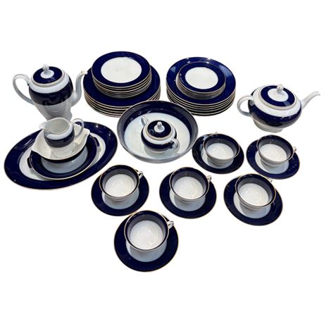 Approx 44 Pieces Of Classic Rose Collection By Rosenthal