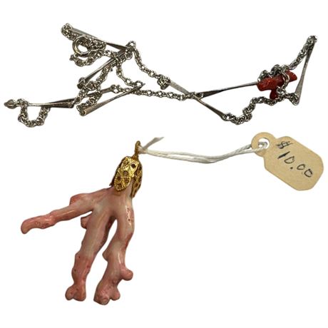 Vintage Coral Pendant & Necklace With Coral