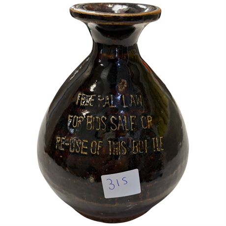 Early Wing Lee Federal Law For Bid Sale Pottery Bottle