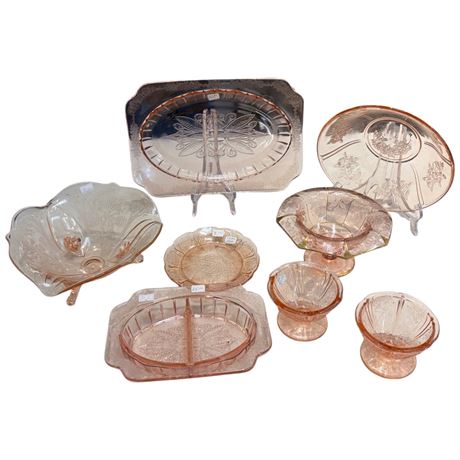 8 Pink Depression Glass Pieces, Bowls, Plates, Cups, Etc..