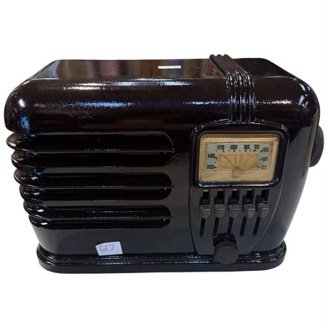 Vintage Table Top Radio