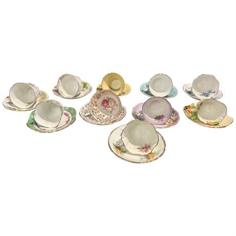 20 Assorted Tea Cups & Saucers ,Aynsley, Royal Albert, Foley, Etc..